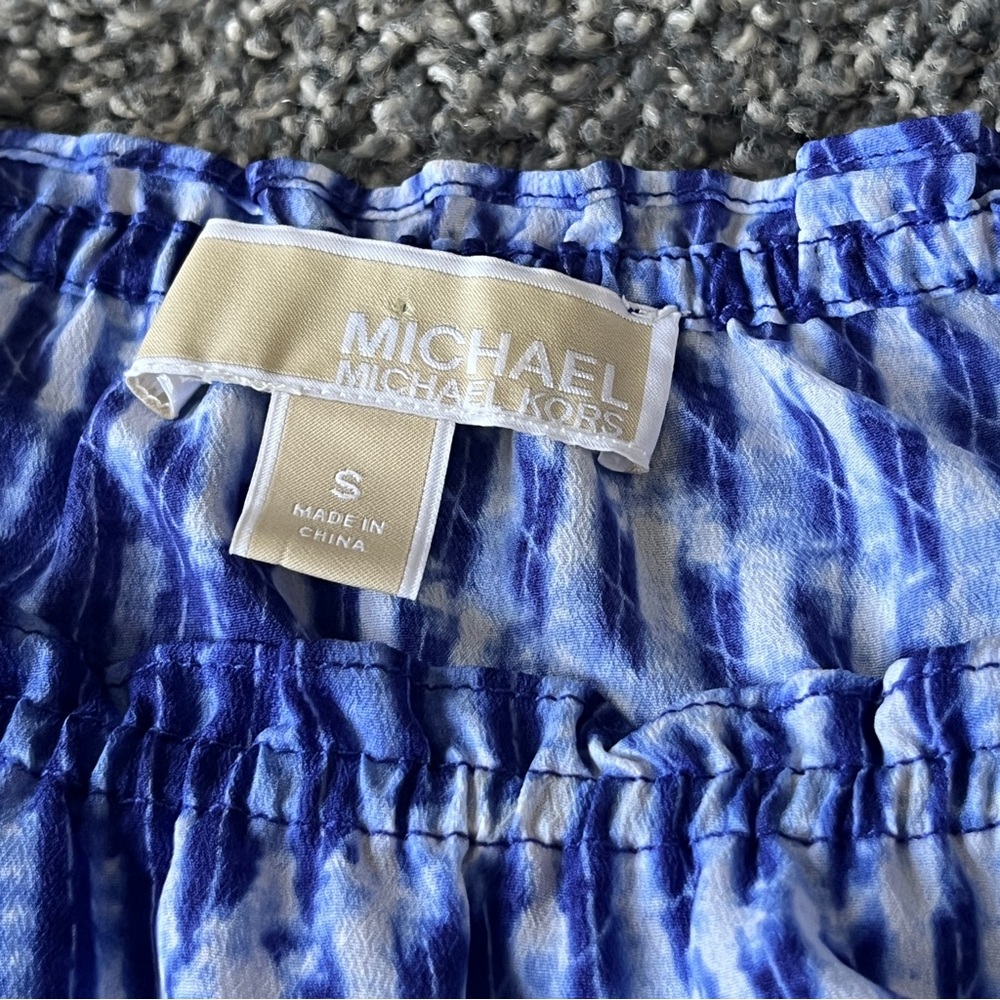 Michael Kors Blue and White Patterned Blouse Size S - Picture 6 of 7